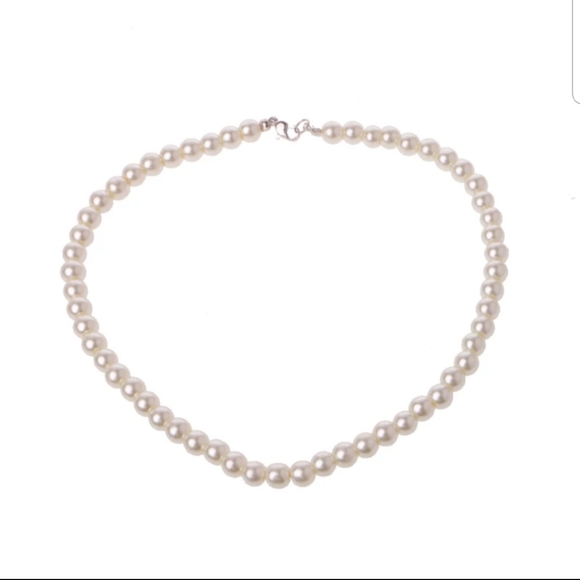 Elegant ivory white glass imitation pearl necklace - Picture 5 of 6